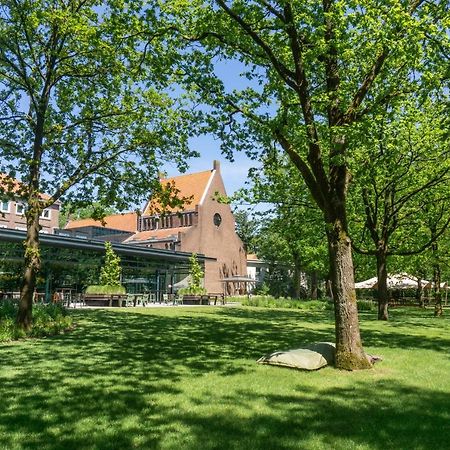 Hotel Kontakt Der Kontinenten Soesterberg Kültér fotó